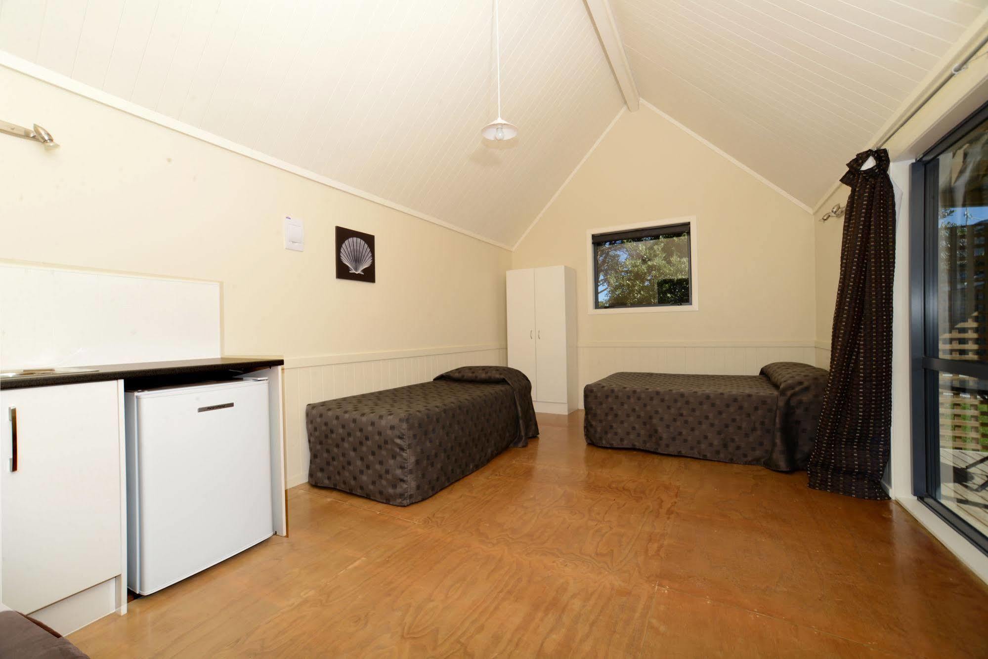 Hotel Camp Waipu Cove Extérieur photo